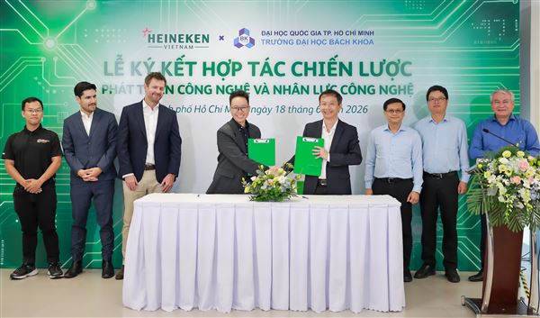 HEINEKEN Việt Nam và Trường Đại học Bách Khoa - ĐHQG TP.HCM ký kết hợp tác chiến lược thúc đẩy phát triển ứng dụng công nghệ và nguồn nhân lực công nghệ
