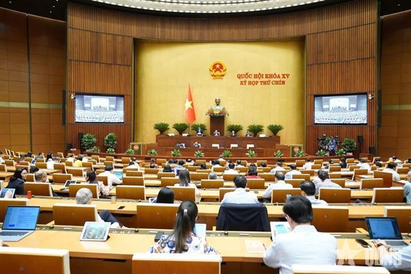 Quốc hội thông qua 2 luật về thuế