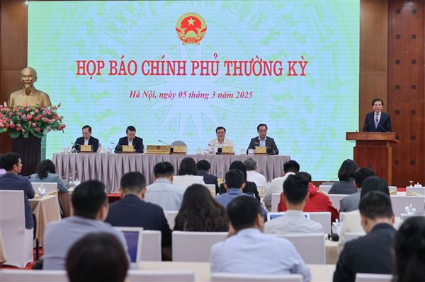 Họp báo Chính phủ tháng 2/2025: 8 kết quả phát triển KTXH nổi bật