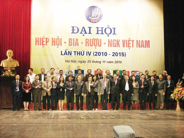 Sự phát triển của ngành Bia – Rượu – Nước giải khát Việt Nam giai đoạn 2010-2015