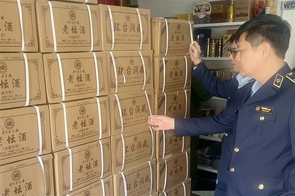 Đồ uống không rõ nguồn gốc và nỗi lo dịp Tết