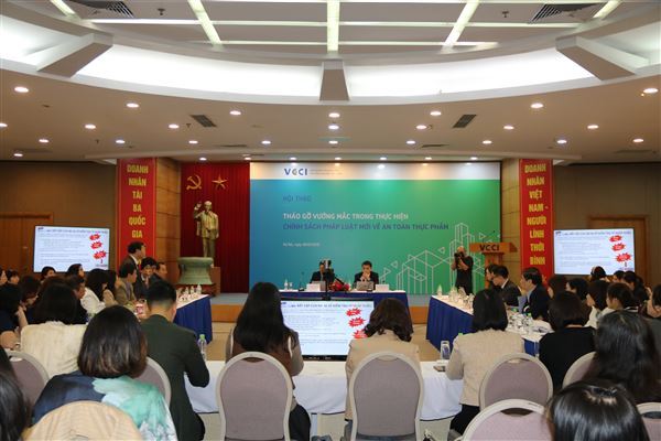 Nhiều bất cập trong triển khai quy định mới về an toàn thực phẩm