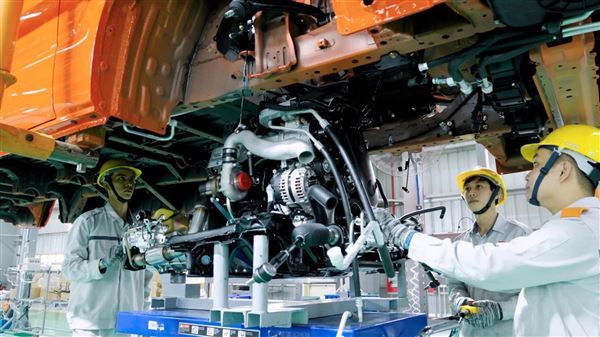 Góp ý dự thảo Báo cáo Chính trị Đại hội XIV của Đảng - Phát triển công nghiệp Việt Nam: Cần chiến lược nghiêm túc để bứt phá