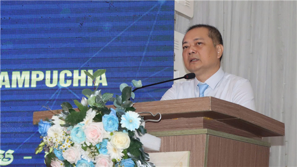 Nhiều đề xuất thúc đẩy thương mại biên giới Việt Nam - Campuchia
