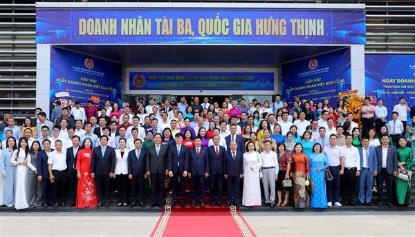 Phú Thọ: Tôn vinh doanh nhân – khơi dậy khát vọng phát triển và hội nhập