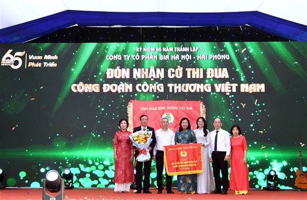 Công ty Cổ phần Bia Hà Nội - Hải Phòng: 65 năm vươn mình phát triển